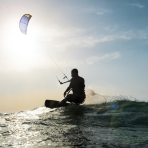 Journée Surf dans les vagues de l'Atlantique
