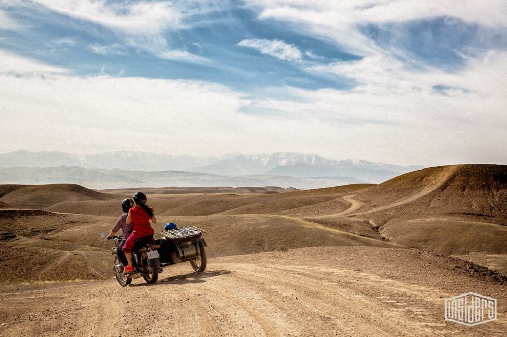Le désert d'Agafay en Side car