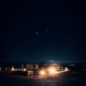 Riad à Marrakech et Lodge dans le désert d'Agafay