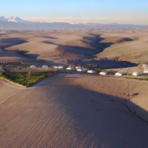 Riad à Marrakech et Lodge dans le désert d’Agafay