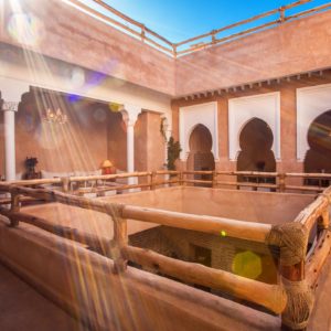 Riad à Marrakech et Lodge dans le désert d'Agafay