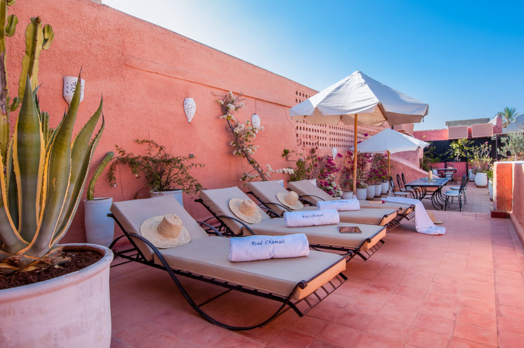 Riad à Marrakech et Lodge dans le désert d'Agafay