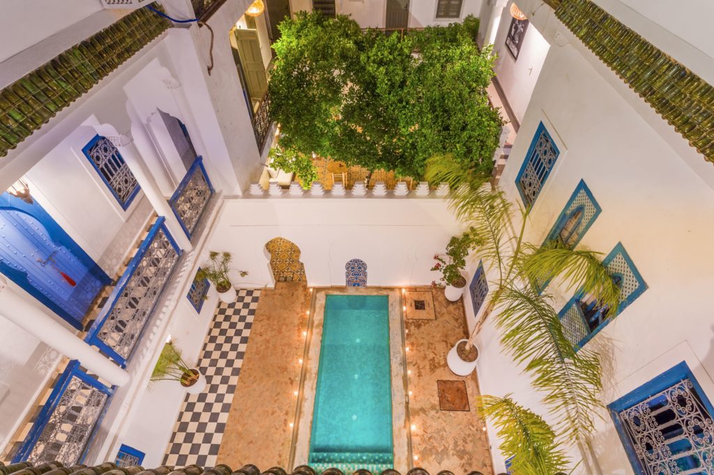 Riad à Marrakech et Lodge dans le désert d'Agafay